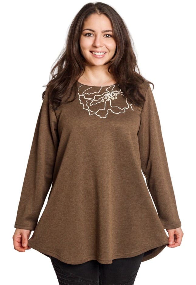 Кафява разкроена туника с флорална бродерия и перли