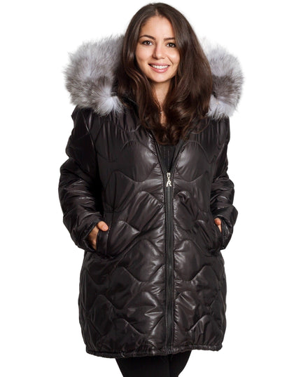 Зимно яке с разкроена кройка и качулка от естествен косъм