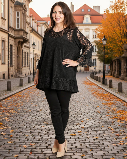 Елегантна черна туника с дантела и свободна кройка
