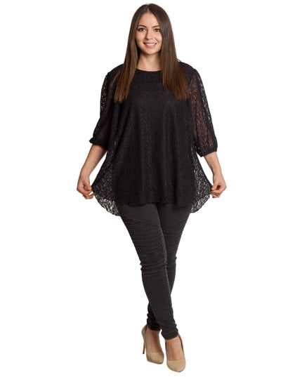 Елегантна черна дантелена туника с разкроена кройка