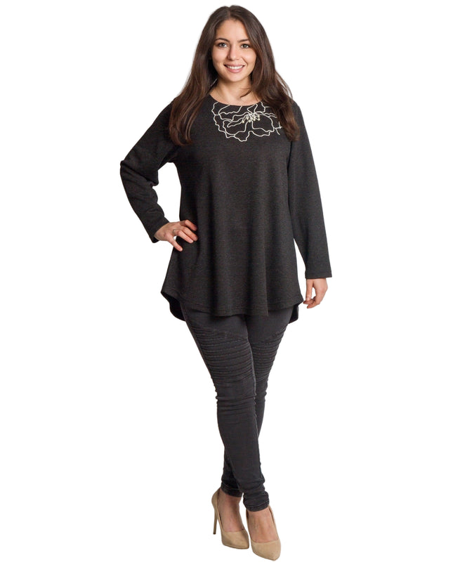 Тъмносива разкроена туника с флорална декорация в големи размери