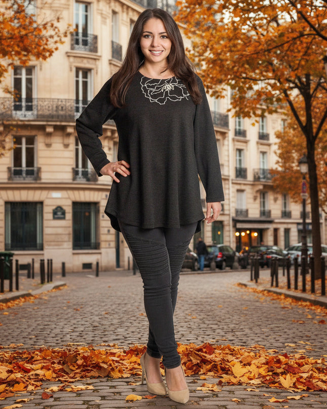 Тъмносива разкроена туника с флорална декорация в големи размери