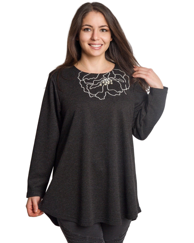 Тъмносива разкроена туника с флорална декорация в големи размери