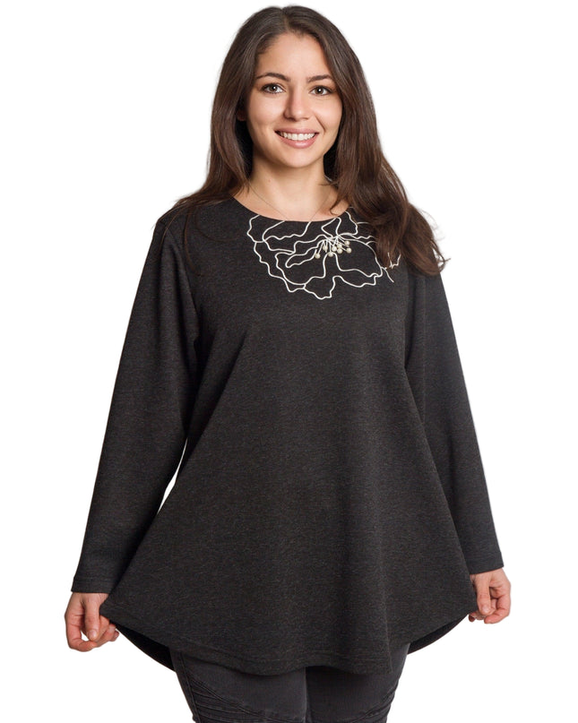 Тъмносива разкроена туника с флорална декорация в големи размери