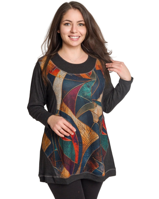 Тъмносива туника с артистичен цветен мотив и свободна кройка