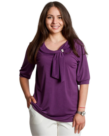 Лилава туника със свободна кройка и декоративен акцент