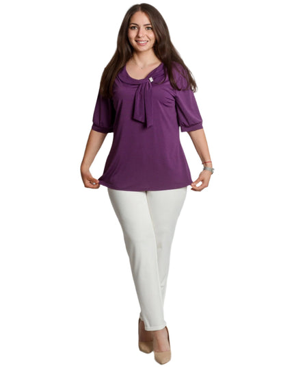 Лилава туника със свободна кройка и декоративен акцент