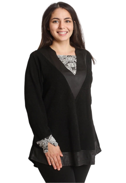 Дамска черна туника с V - образно деколте в големи размери - Maxi Market