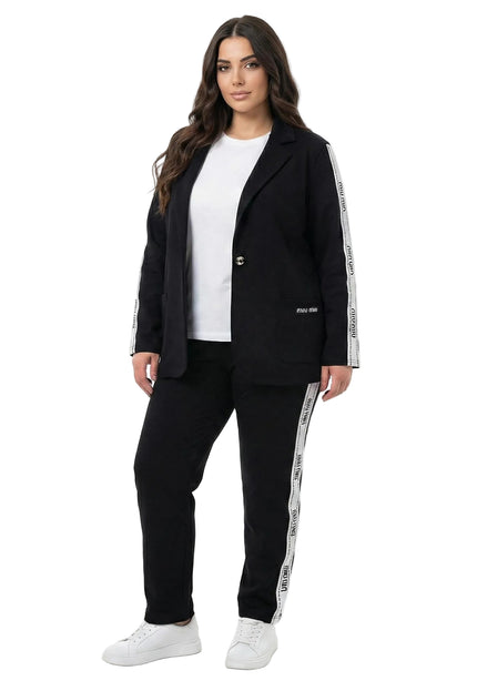 Черен ежедневен дамски комплект от две части сако и панталон големи размери