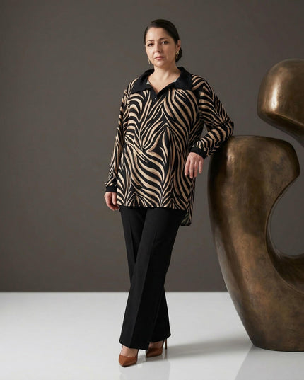 Елегантна макси туника с яка и зебра принт в черно и бежово – големи размери