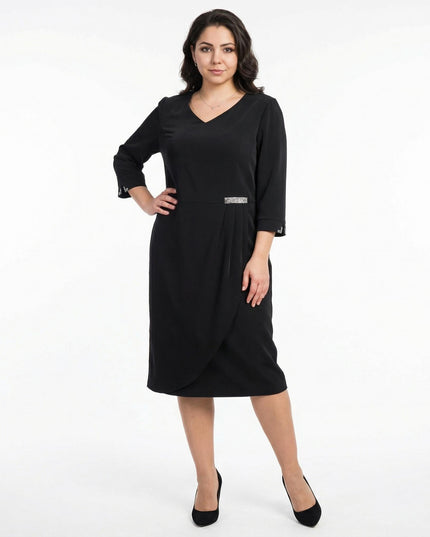 Официална права тъмносиня рокля с V-деколте