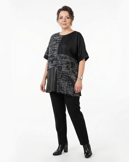 Елегантна черна туника с релефна текстура и кожен панел