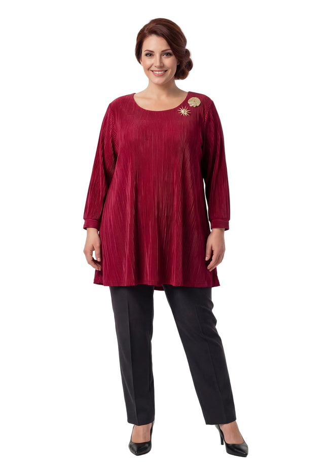 Елегантна официална макси туника в червено с красиви брошки