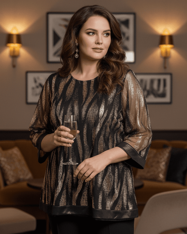 Елегантна черна туника със златист десен в големи размери