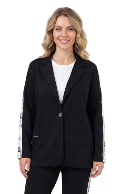 Черен ежедневен дамски комплект от две части сако и панталон големи размери