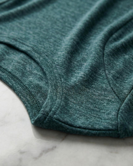 Елегантна разкроена рокля в масленозелен меланж