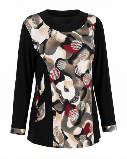 Елегантна черна туника с абстрактен принт в бежово, сиво и червено, декорирана с копчета, заснета отпред на бял фон.