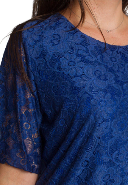 Елегантна права дантелена блуза с асиметричен подгъв - Maxi Market