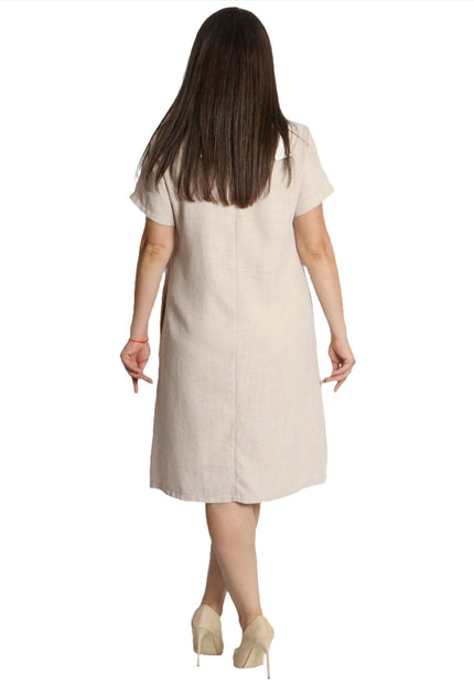 Лятна ленена рокля в бежово в макси размери