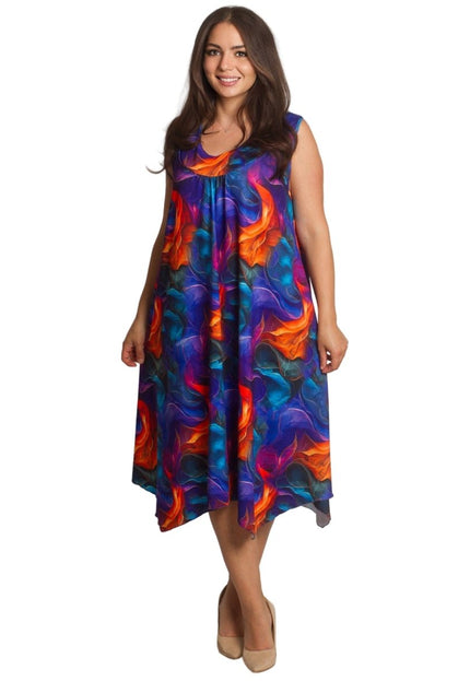 Многоцветна разкроена рокля с обло деколте в големи размери - Maxi Market