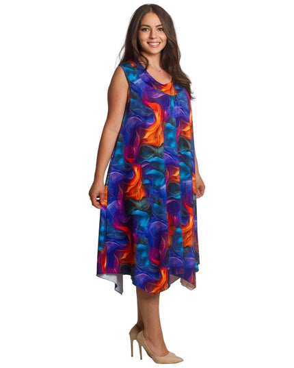 Многоцветна разкроена рокля с обло деколте в големи размери - Maxi Market