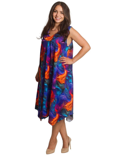 Многоцветна разкроена рокля с обло деколте в големи размери - Maxi Market