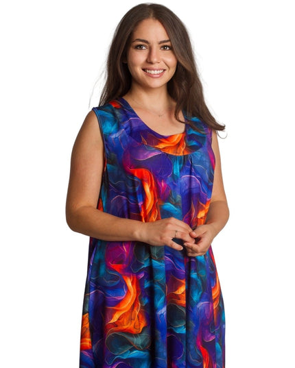 Многоцветна разкроена рокля с обло деколте в големи размери - Maxi Market