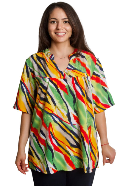 Многоцветна ризка с яка и V - деколте в големи размери - Maxi Market