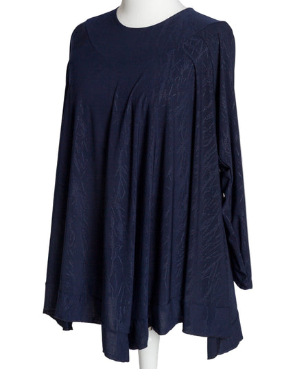 Тъмносиня елегантна туника с релефен десен и обло деколте