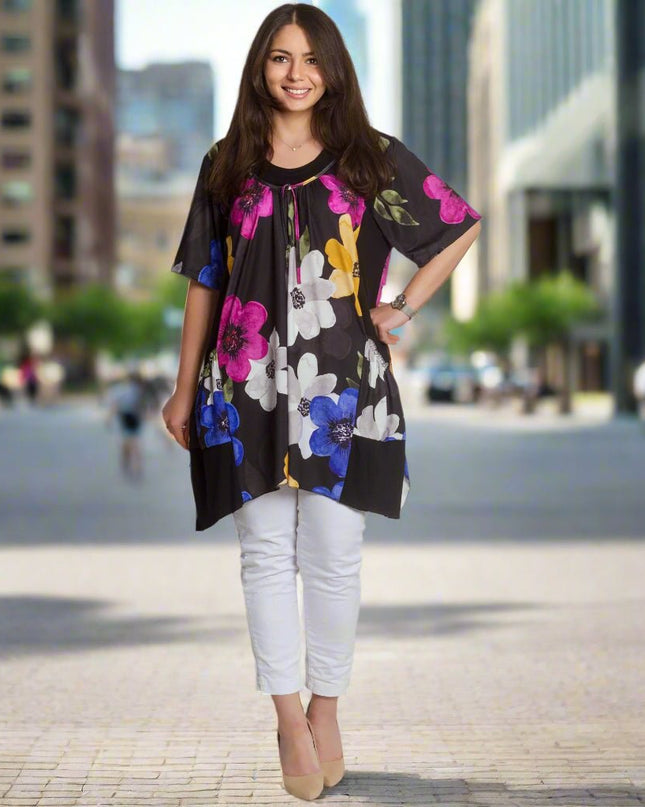 Разкроена макси туника в десен на красиви цветя - 4XL,5XL - Maxi Market
