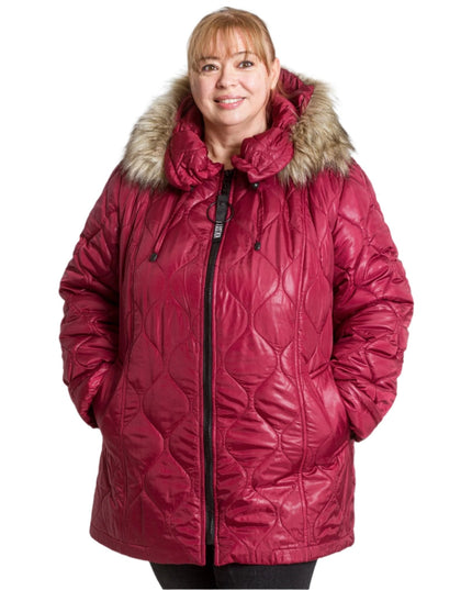 Ватирано дамско яке в бордо с качулка в големи размери - Maxi Market