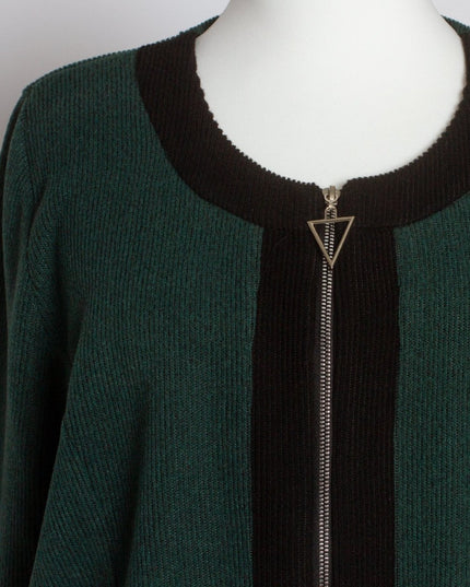 Жакет в големи размери в зелен цвят с обло деколте и цип - Maxi Market